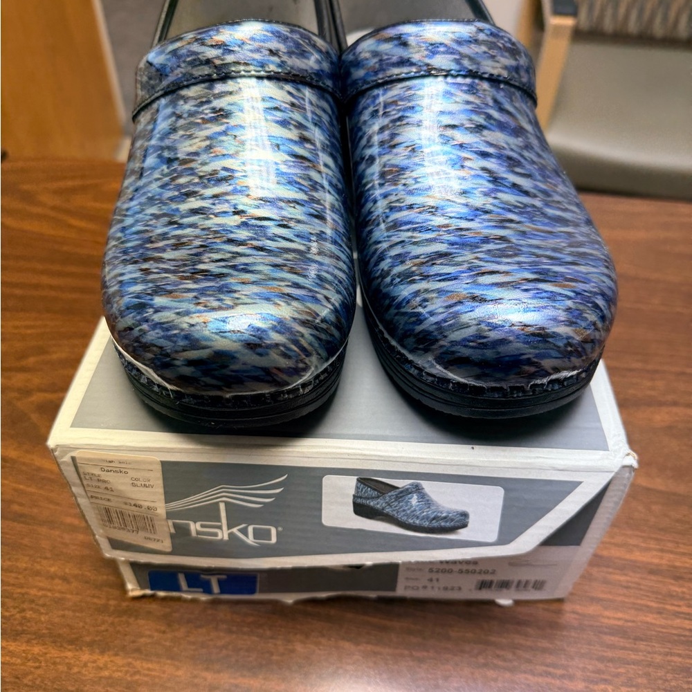 Dansko Nursing clog - Picture 9 of 9